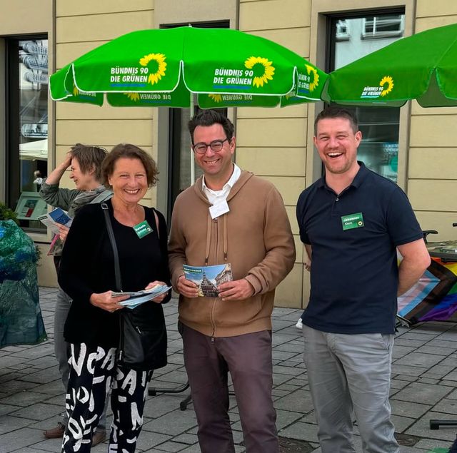 Wahlkampfstand in Neuhausen